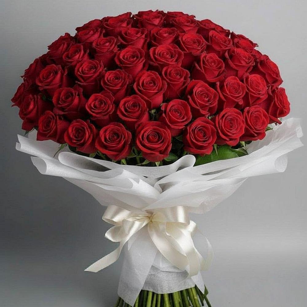 Букет 101 Красная роза Блэк Мэджик в Усть-Кишерть