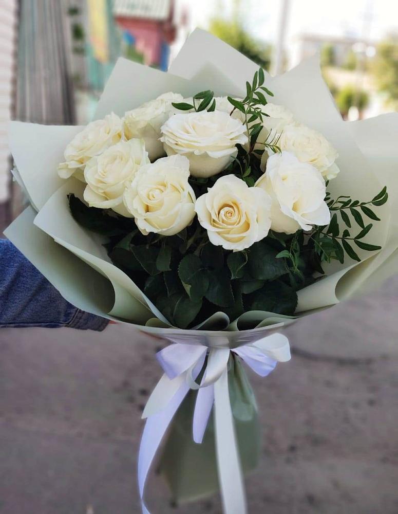 Букет Белые розы Проуд в Усть-Кишерть