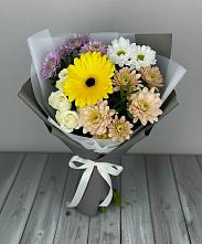 Букет цветов из:  Розы, Герберы и Хризантемы в Усть-Кишерть