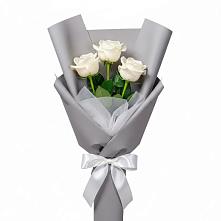 Букет 3 белые розы в Усть-Кишерть