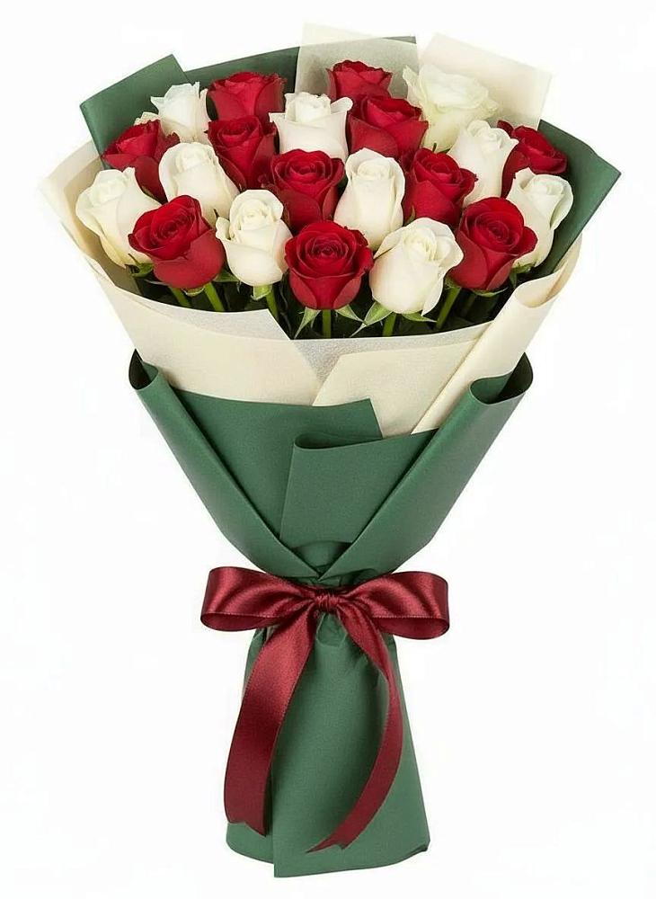 Букет Микс из красных и белых роз в Усть-Кишерть